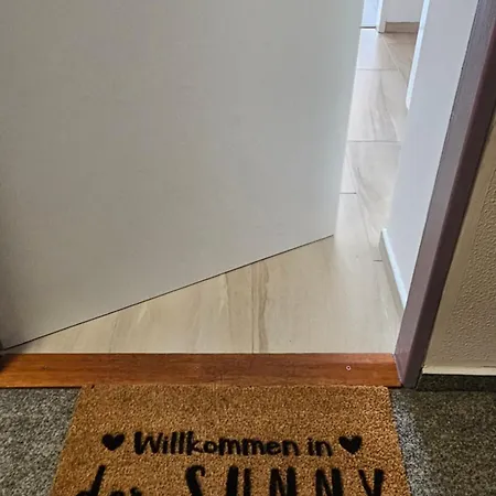 Sunny Apartment *